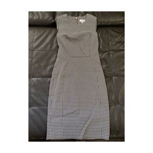 Calvin Klein Black and White Midi Dress Size 4